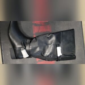 Nwot womens riding boots